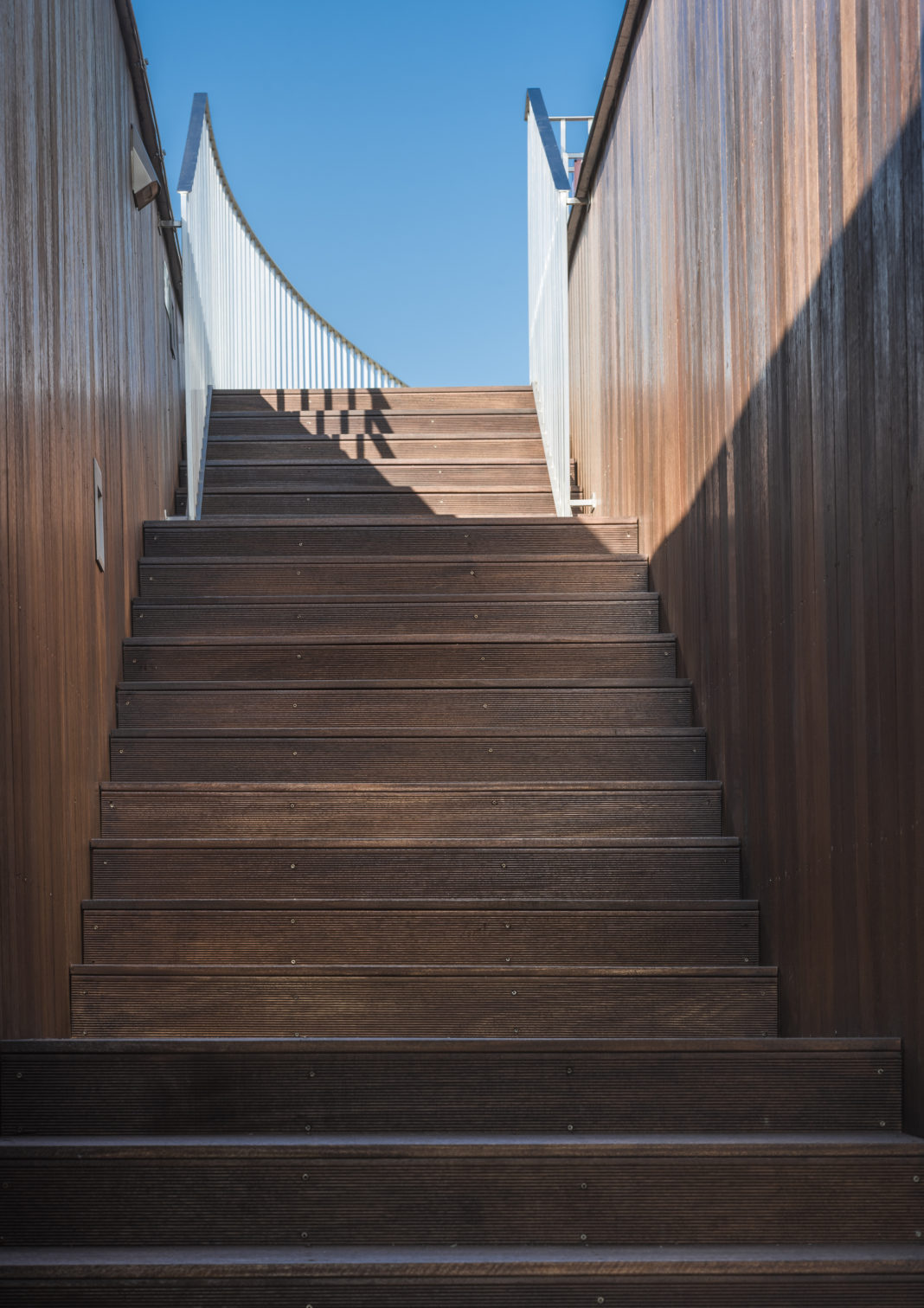 schody na aktywny dach